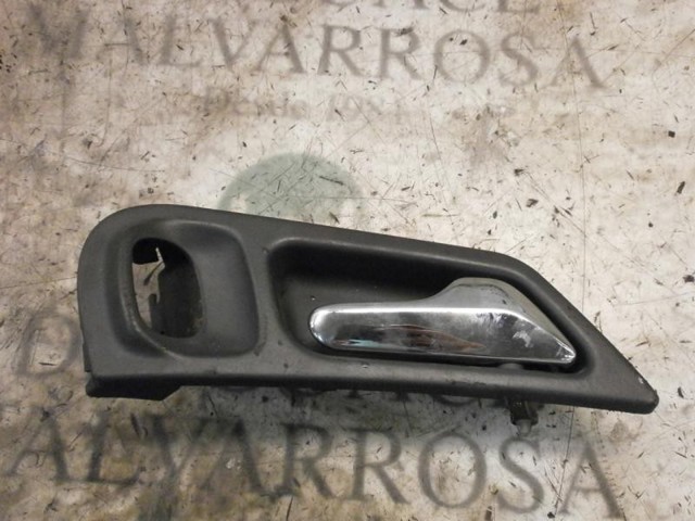 MERCEDES A20381002517241 Ручка двери правой внутренняя передняя/задняя в наличии Чернигов