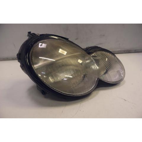 A2038200461 MERCEDES Правая фара купить в Каменское