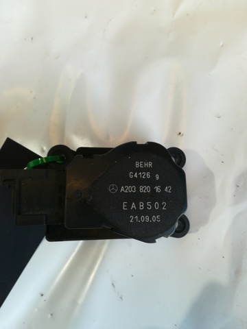 Acionamento de comporta de forno A2038201642 MERCEDES