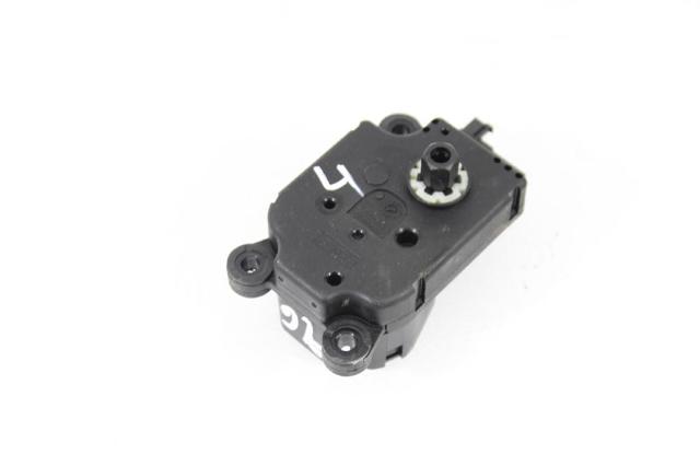 Acionamento de comporta de forno A2038201642 MERCEDES