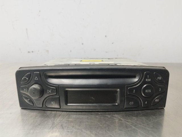 Aparelhagem de som (rádio AM/FM) A2038202286 Mercedes