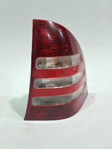 Lanterna traseira direita externa A2038202464 Mercedes