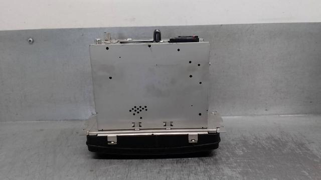 MERCEDES A2038273642 Магнитола (радио AM/FM) в наличии Черкассы