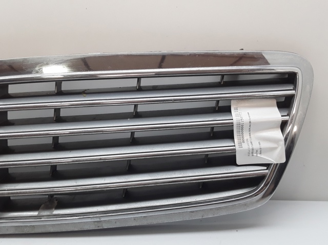 MERCEDES A2038800183 Решетка радиатора в наличии Черновцы