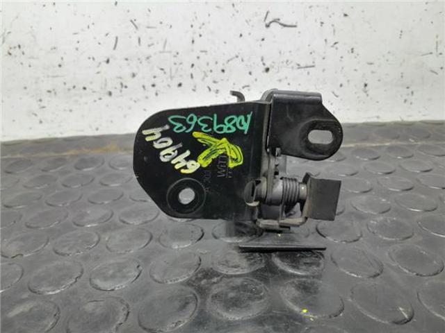 MERCEDES A2038800264 Стояк-крюк замка капота в наличии Львов