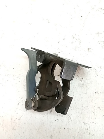 A2038800264 Стояк-крюк замка капота купить Павлоград