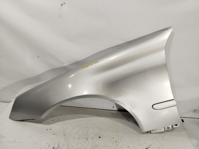 MERCEDES A2038800318 Крыло переднее левое в наличии Каменское
