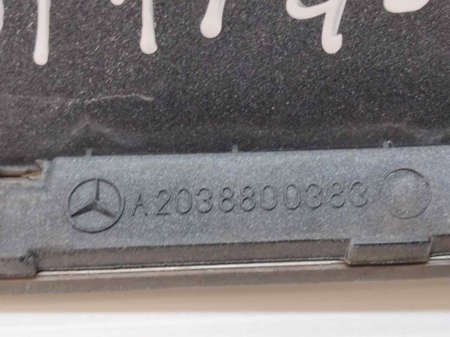 MERCEDES A2038800383 Решетка радиатора в наличии Тернополь