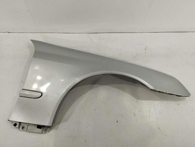Pára-lama dianteiro direito Mercedes C CL203