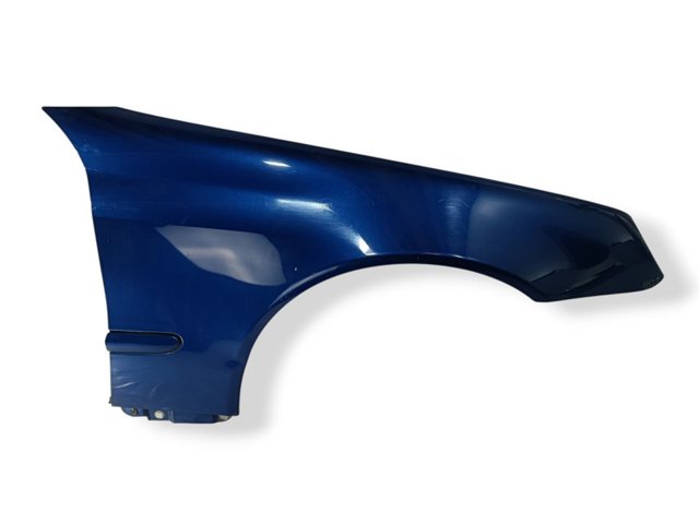 Pára-lama dianteiro direito Mercedes C CL203