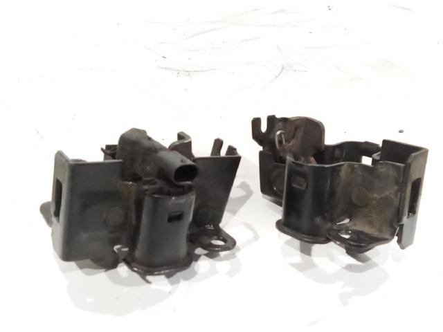 MERCEDES A2038800459 Трос открывания капота передний в наличии Украина