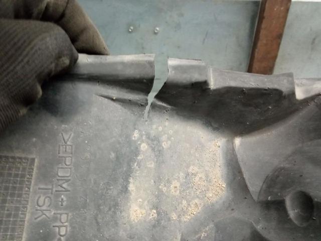 A2038840522 MERCEDES Подкрылок крыла переднего левый передний купить в Ирпень