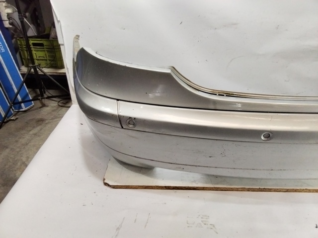 Pára-choque traseiro Mercedes C CL203