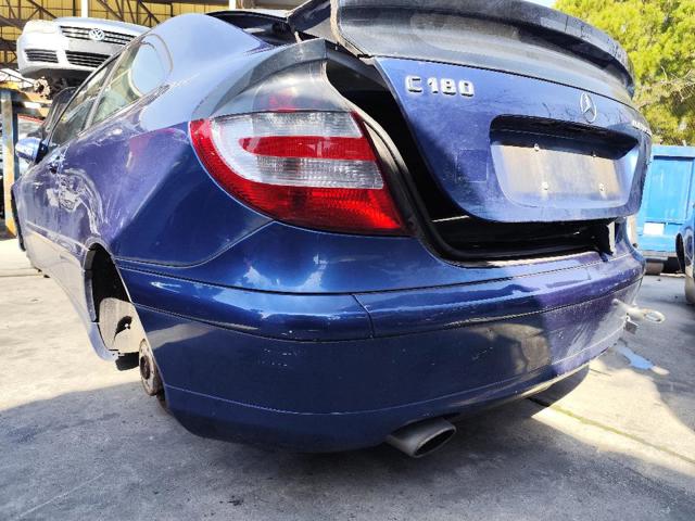 Pára-choque traseiro A2038851225 MERCEDES