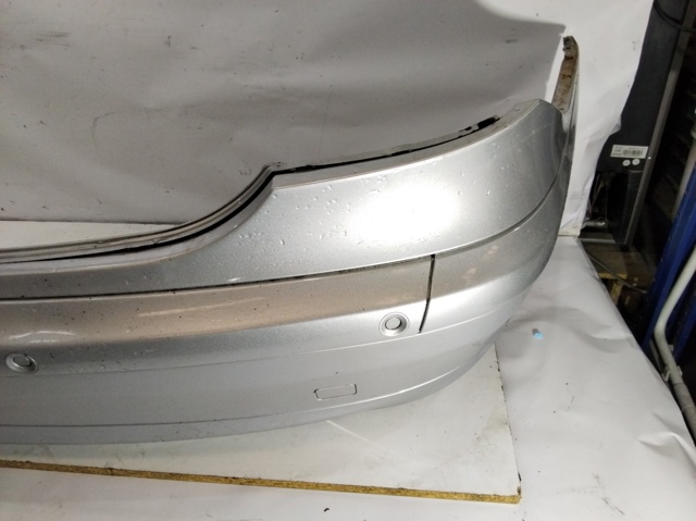 Pára-choque traseiro Mercedes C CL203