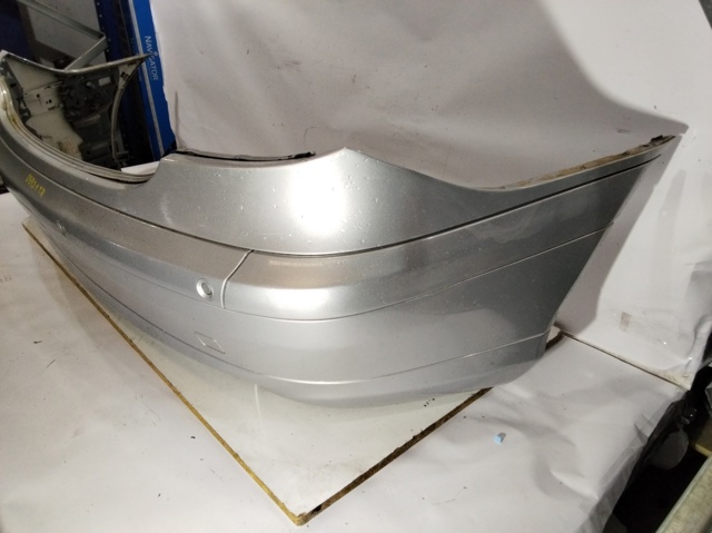 Pára-choque traseiro Mercedes C CL203