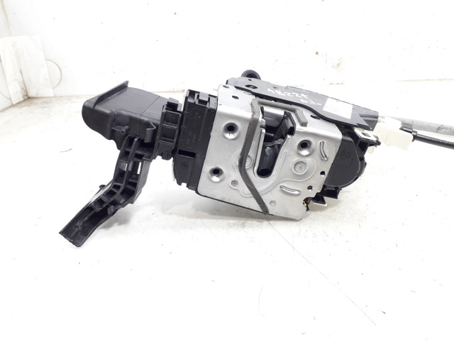 MERCEDES A2040085899 в наличии Ужгород