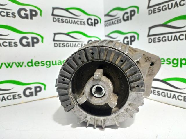 MERCEDES A2042402317 Подушка (опора) двигателя левая/правая в наличии Ровно