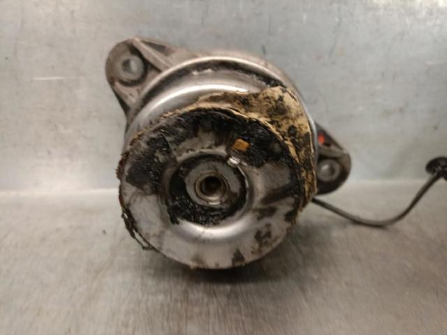 MERCEDES A2042403617 Левая подушка двигателя в наличии Киев