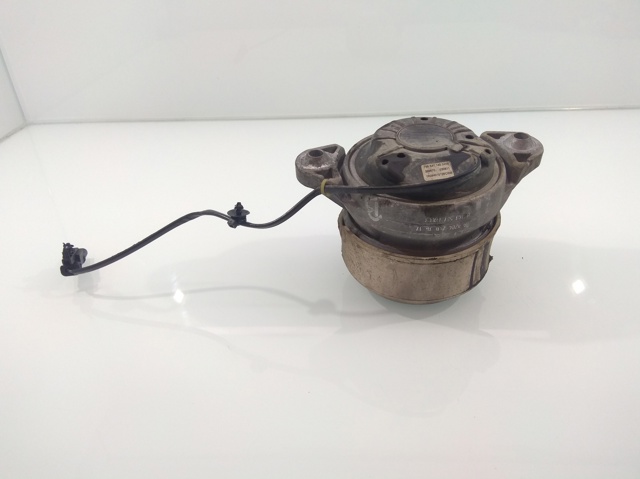 A2042403617 Подушка (опора) двигателя левая купить Украина