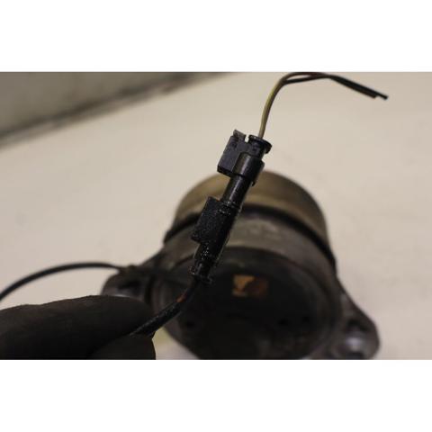 A2042403717 Подушка (опора) двигателя правая купить Львов