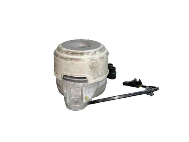 MERCEDES A2042404117 Подушка (опора) двигателя правая в наличии Чернигов