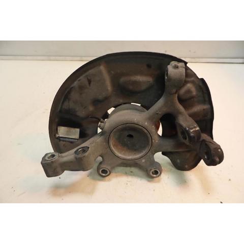 MERCEDES A2043322901 Цапфа передняя левая в наличии Украина