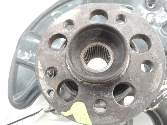 MERCEDES A2043323001 Цапфа передняя правая в наличии Полтава