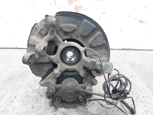 MERCEDES A2043323401 Цапфа передняя правая в наличии Ровно