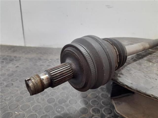 A2043502010 MERCEDES Задняя полуось купить в Одесса