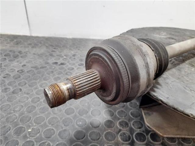 A2043502010 MERCEDES Полуось задняя купить в Киев