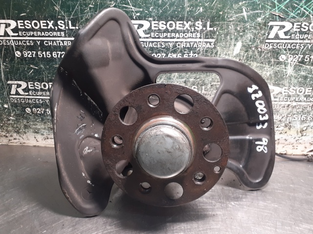 MERCEDES A2044200744 Защита тормозного диска переднего левого в наличии Киев