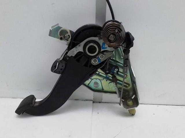 Pedal do freio A2044201584 Mercedes