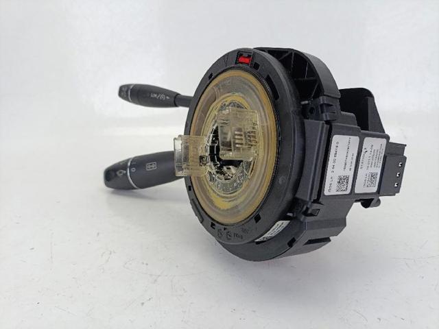 Comutador instalado na coluna da direção, montado Mercedes C W204