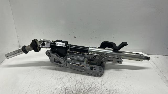 A2044600216 MERCEDES Рулевая колонка купить в Ирпень