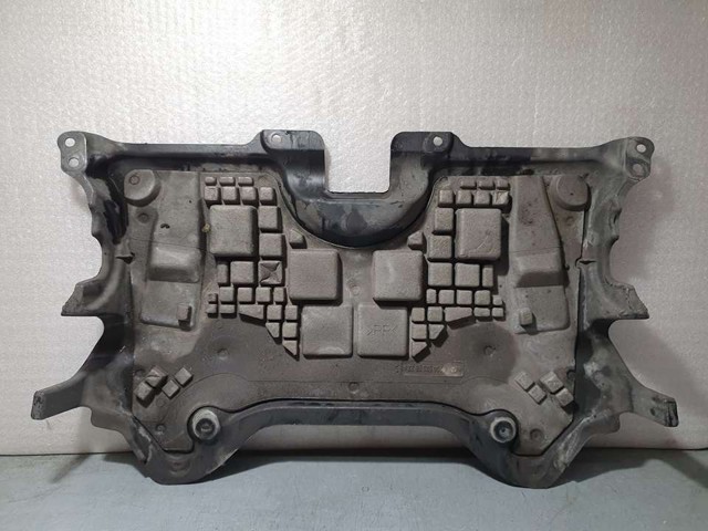 A2045200823 MERCEDES Защита двигателя, поддона (моторного отсека) купить в Сумы