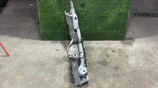 MERCEDES A2046280757 Балка передней подвески (подрамник) в наличии Харьков