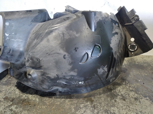 MERCEDES A2046905930 Подкрылок крыла переднего правый передний в наличии Кривой Рог
