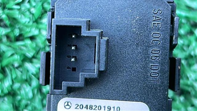MERCEDES 2048201910 Кнопка аварийки в наличии Кривой Рог