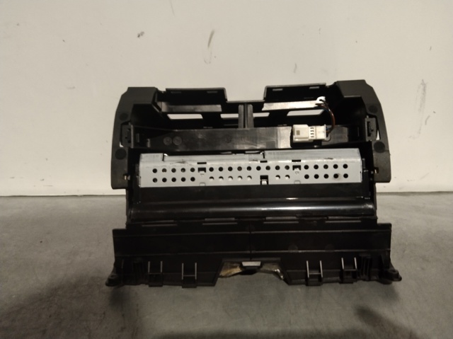 A2048203197 MERCEDES Дисплей многофункциональный купить в Львов