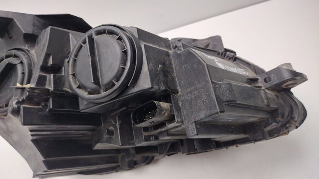 MERCEDES 2048209559 Фара левая в наличии Николаев