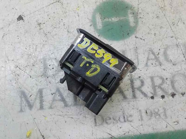 MERCEDES A20487004519107 Кнопочный блок управления стеклоподъемником передний левый в наличии Полтава