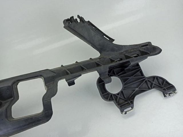 A2048850865 MERCEDES Кронштейн бампера переднего правый купить в Хмельницкий