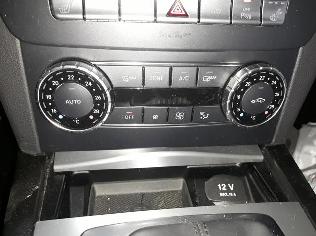 Unidade de controlo dos modos de aquecimento/condicionamento A2049006608 Mercedes