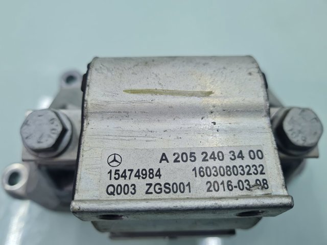 MERCEDES 2052403400 Подушка коробки передач в наличии Львов