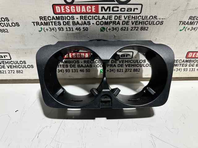 Suporte para copos de braço de consola central A2056800691 Mercedes