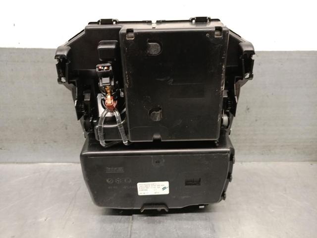 MERCEDES A2056801005 в наличии Ровно