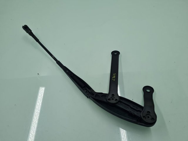 MERCEDES A2058203900 Поводок стеклоочистителя в наличии Запорожье