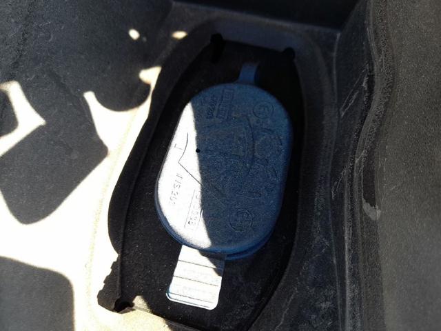 Tanque de fluido para lavador de vidro Mercedes E S213