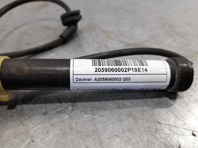MERCEDES A2059060002 Пиропатрон петли капота в наличии Ровно